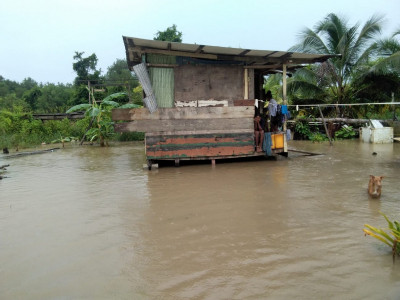 Aid to rebuild a home for 7