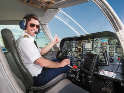 Help fund my pilot career